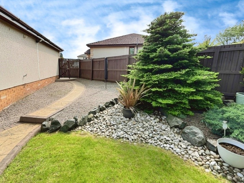 Images for Tyrie Avenue, Kirkcaldy