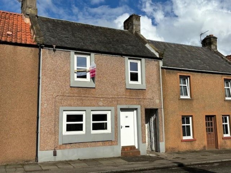 High Street, Leslie